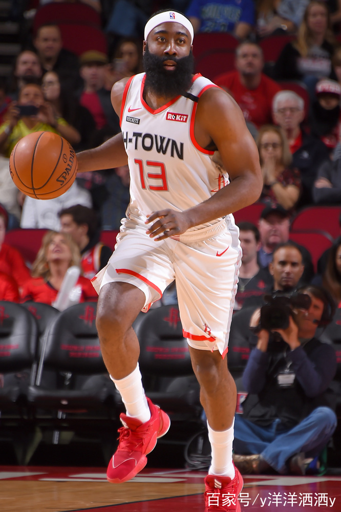 英雄联盟S15全球赛-包含NBA常规赛赛程吃紧，北京首钢赛前迎来里程碑，赛场秩序良好，医务组通报恢复的词条